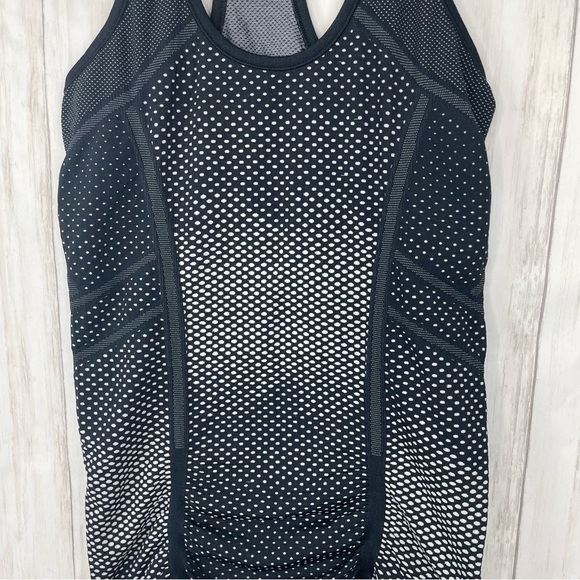 Athleta black and white polka dot tank small - Picture 2 of 5